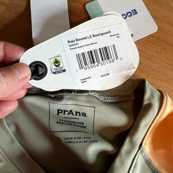 prAna Womens Baja Bound Rashguard XTRA-SMALL XS in Black Long Sleeve - Picture 5 of 8